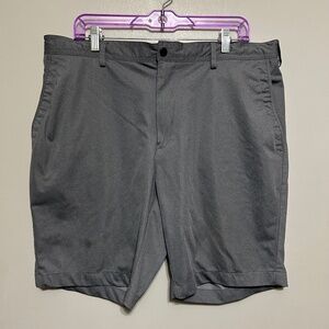 Kenneth Cole Awearness Mens Shorts 38 Gray Slim Fit Chino Performance Activewear